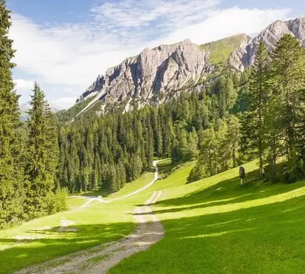Escursione circolare di Ladurns